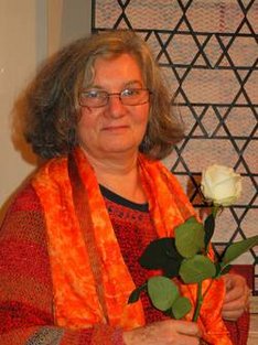 c87419aad7.jpg